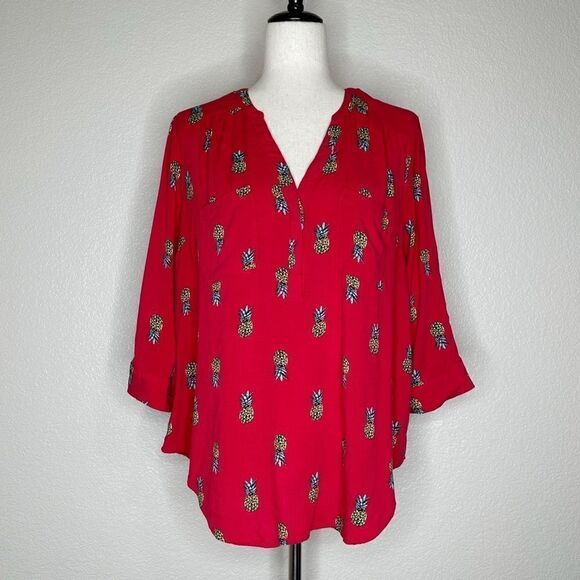 Torrid Harper Pineapple Print Pullover Top - Picture 2 of 13